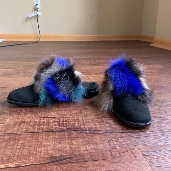 Dyed fox fur Stuart Weitzman multicolored slipper